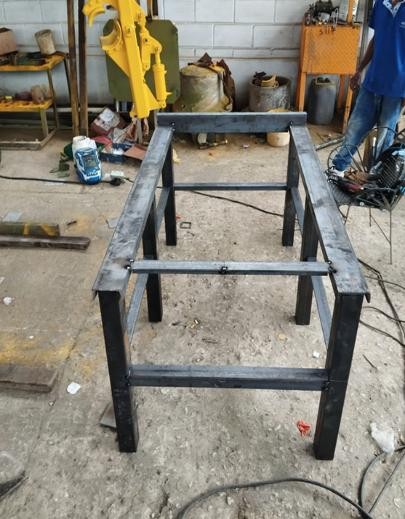 Bases para motor Cummins QSK19 y Liebherr L9150